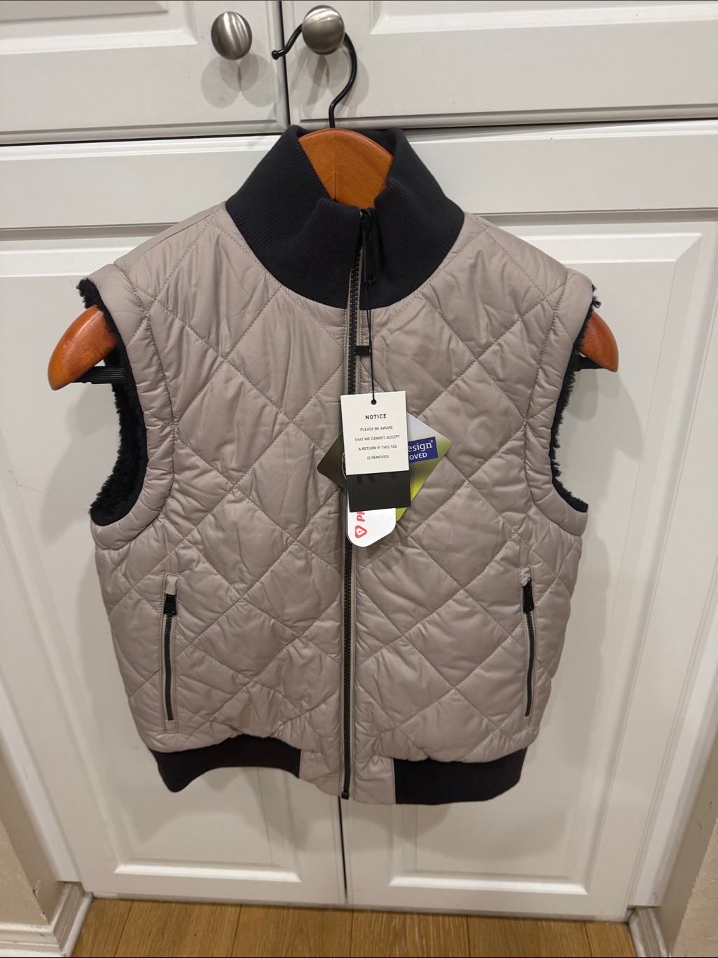 Alp N Rock Quilted Beige Sleeveless Vest With Black Trim